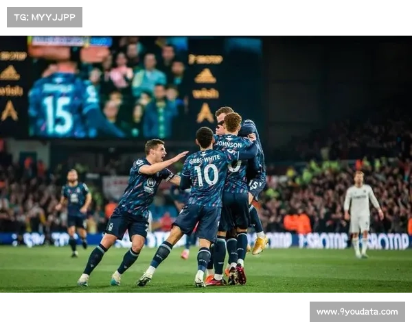 诺丁汉森林对阵狼队,保级六分战双方不容有失